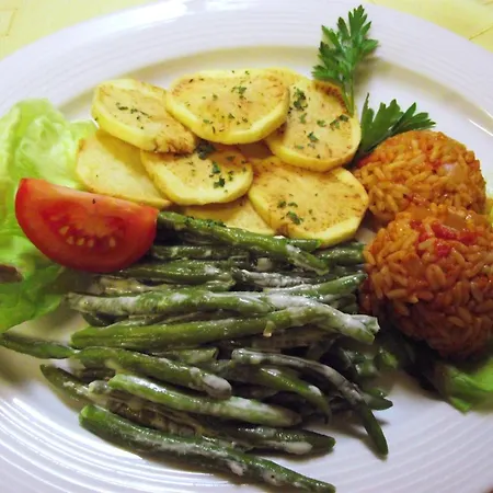 Restaurant Cristal 酒店 3*