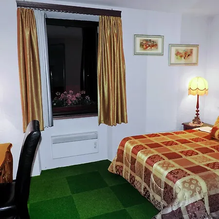 Hotel Restaurant Cristal 3*