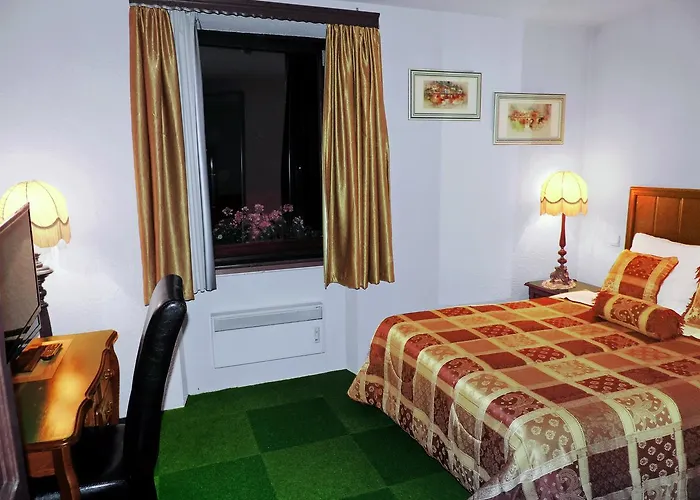 Hotel Restaurant Cristal 3*